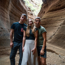 Načítať obrázok do zobrazovača galérie, S Hudbou Vesmírnou - Traja Kamoši (+ EXKLUZÍVNY DOKUMENT!!!)